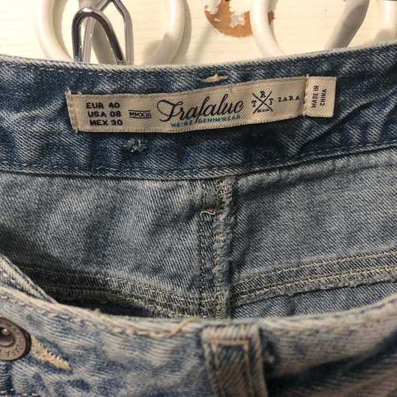 Zara Trafaluc size 8 Jean Shorts with Lace - Picture 2 of 5